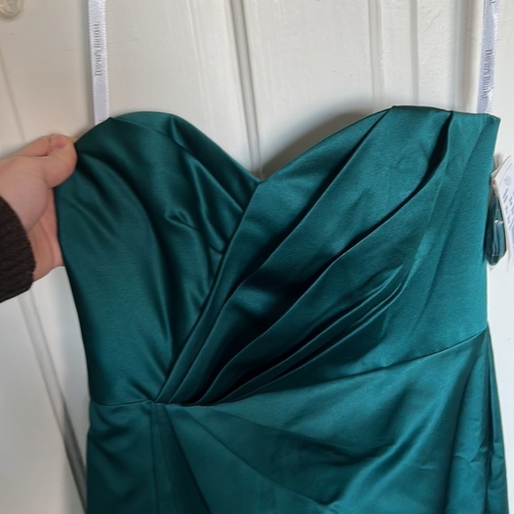 Vintage Strapless David’s Bridal Satin Green Dress - Picture 6 of 9